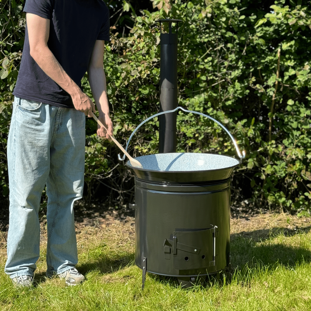 BBQ OUTDOOR KOOKKACHEL XL con olla bruja y cuchara larga de madera