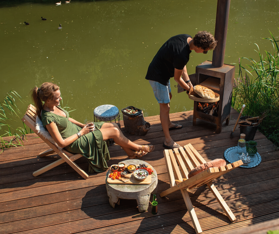 Romantisch Relaxen aan de waterkant in je fieldchair Romantisch Relaxen aan de waterkant in je fieldchair