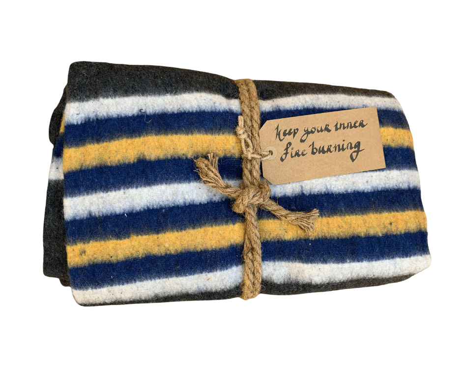 Stoere deken voor bij het kampvuur blauw/geel/wit