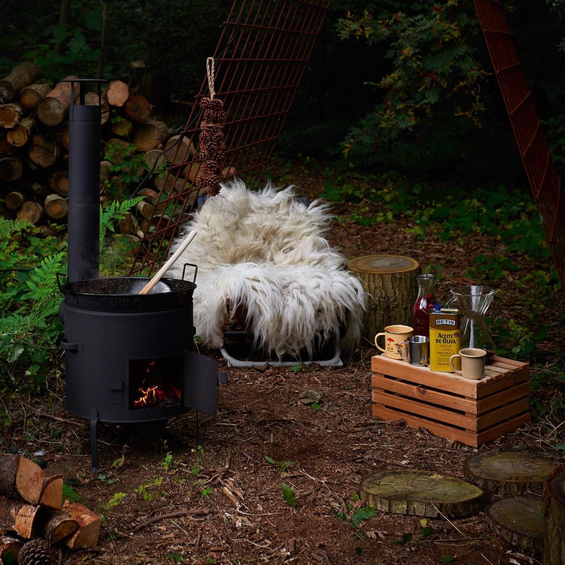 Everything tastes better outdoors