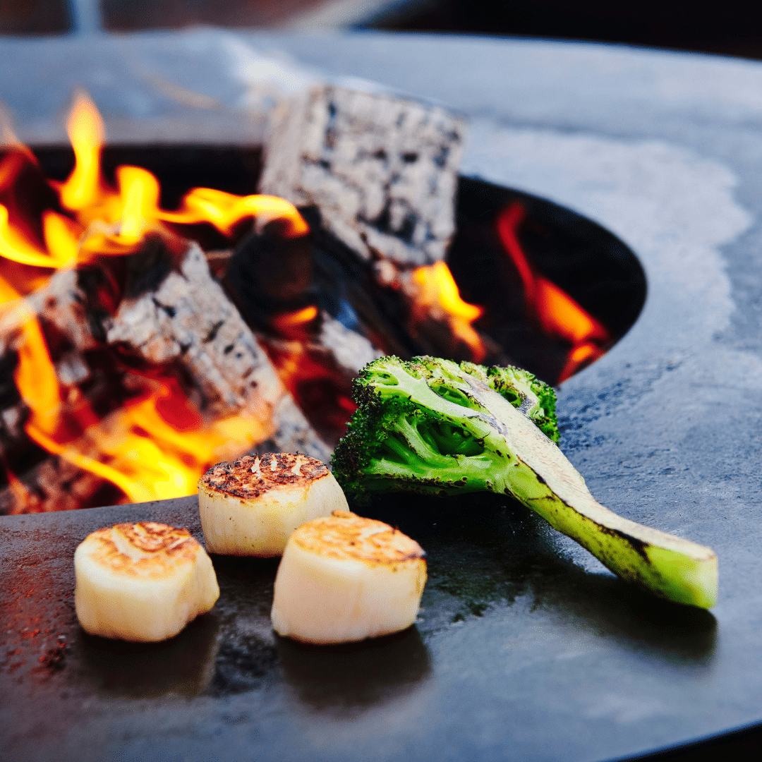 coquille st jacques op ofyr plancha met bimi coquille st jacques op ofyr plancha met bimi