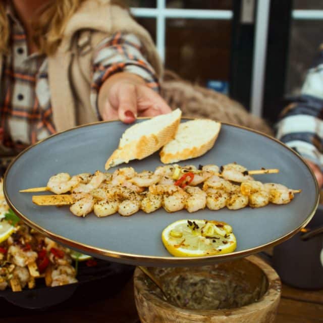 Barebones emaille borden set grijs 2 stuks