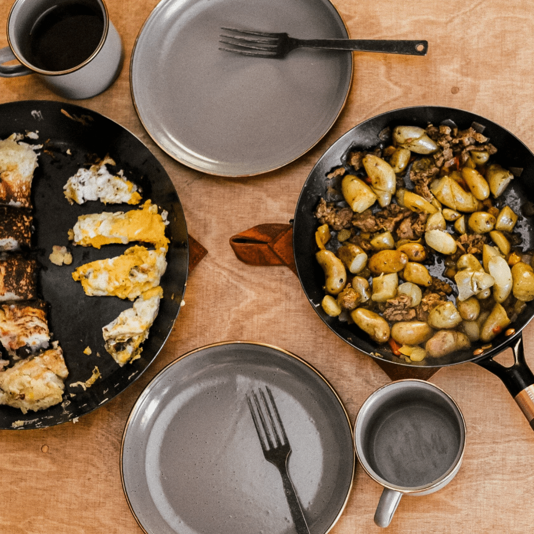 Deze prachtige koekenpannen van koolstofstaal geven jouw het gemak van het koken