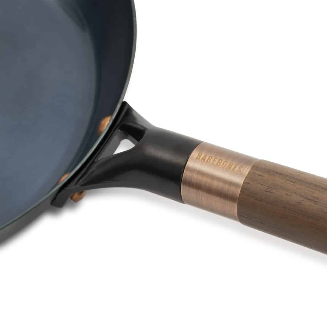 Blue carbon steel skillet_productfoto_3