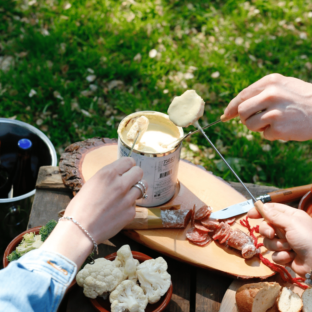 Kaasfondue in blik eat your heart out