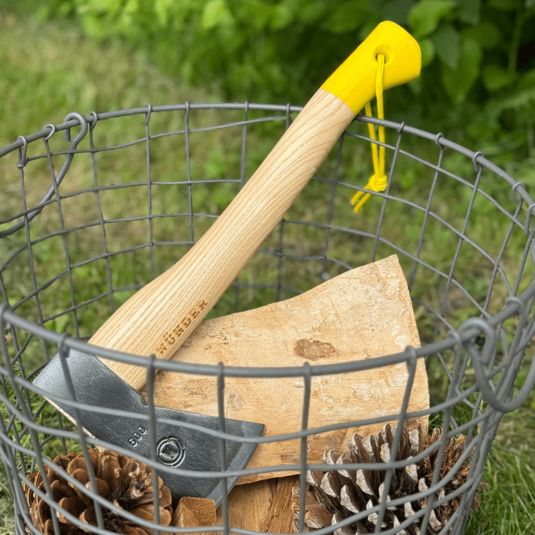 wünder axe met geel handvat