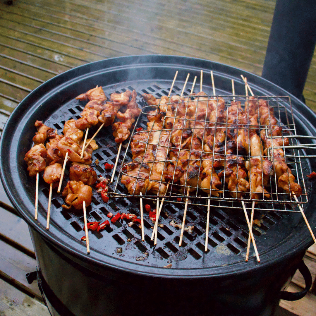 VUUR LAB. XL BBQ Buiten kookkachel met sate